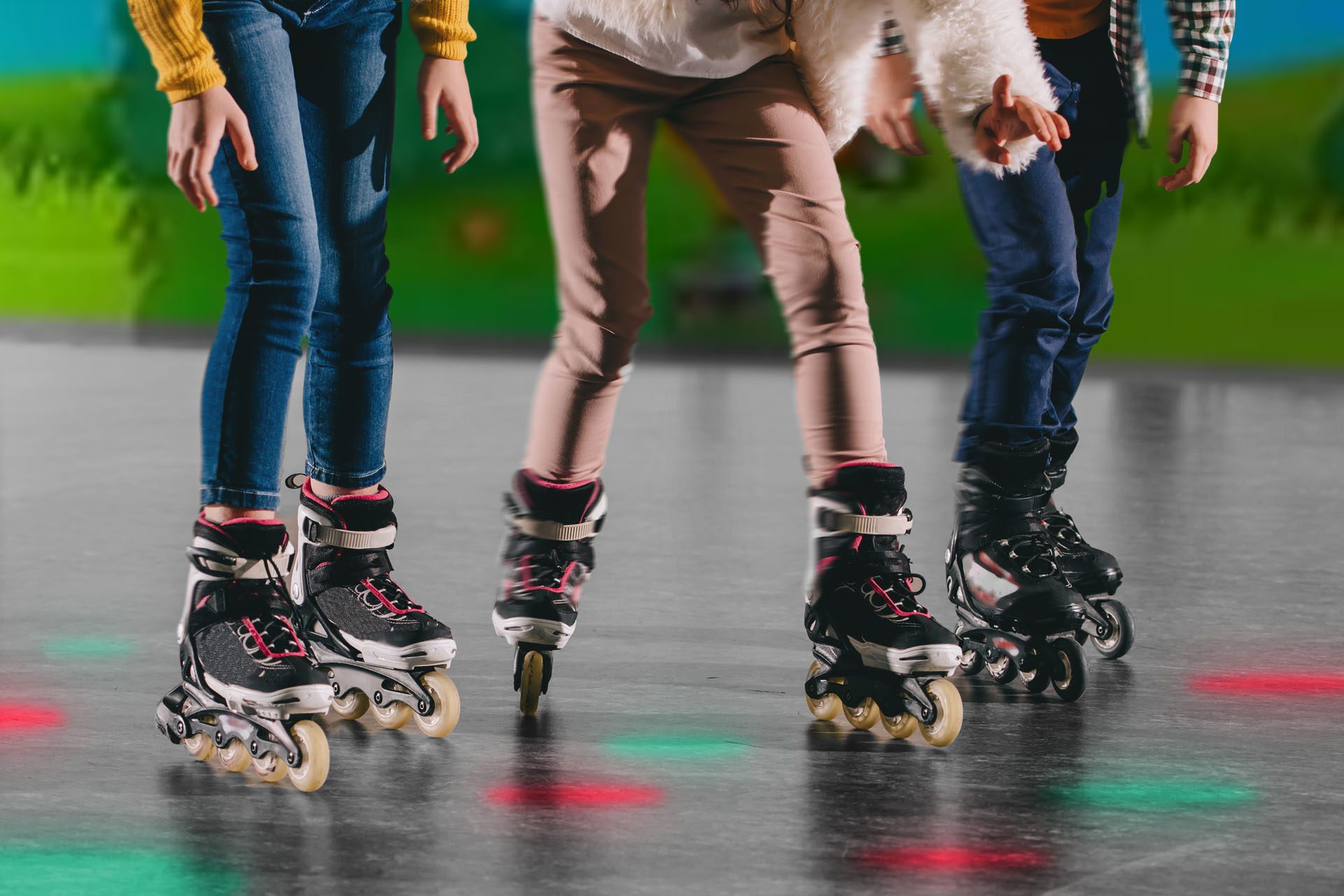 Roller Rink Inside Indoor Play - Twinlakes Park